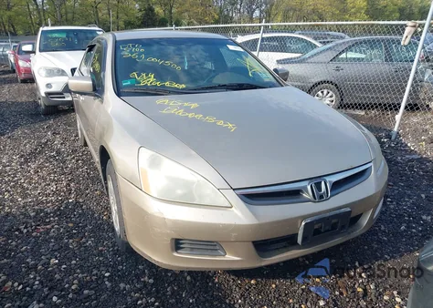 2007 Honda Accord 2.4 Lx from USA, damaged, VIN 1HGCM56487A019281